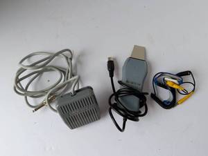 lot 3307 image: Ultrasonic facial spatula, mini foot pedal and grounding bracelet
