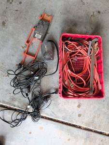 lot 3309 image: Electrical Equipment and Cable Lot with timer