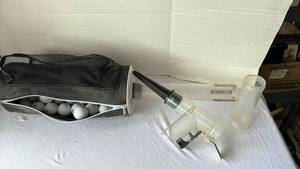 lot 3521 image: Golf ball Shag Bag
