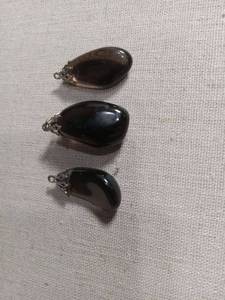 lot 5932 image: Black Stone Teardrop Pendant Charms Set of 3