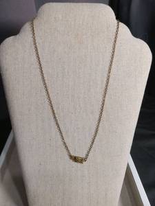 lot 5938 image: Gold Chain Necklace with Decorative Pendant