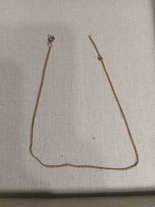 lot 5951 image: Gold Tone Curb Chain Necklace