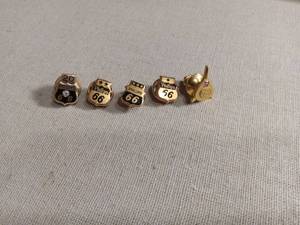 lot 5962 image: Phillips 66 Service Award Pins Collection