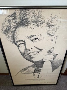lot 241 image: Vintage Framed Lithograph of Eleanor Roosevelt