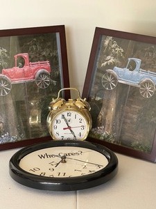 lot 289 image: Truck Wall Art and Clocks