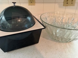 lot 60 image: Vintage Plastic Ice Holder and a Cut Glass Punch Bowl w Cups