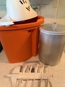 lot 66 image: Rival Ice Cream Maker