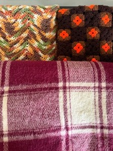 lot 77 image: Vintage Knitted Small Throws and a Blanket