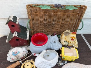 lot 409 image: Planters, Birdhouse, Sprinkler and MORE