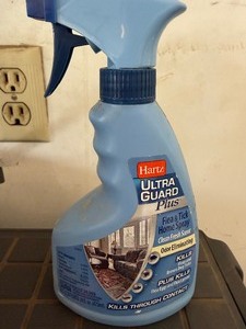 lot 528 image: Hartz Flea & Tick Home Spray
