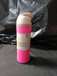 lot 5038 image: Owala Insulated Water Bottle with Built-in Straw Pink 24oz - Retail $25