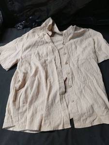 lot 5256 image: Womens Short Sleeve Button-Down Linen Blouse small  - Retail $18
