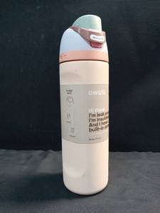 lot 5266 image: Owala 24oz FreeSip Stainless Steel Water Bottle - Sandy Shores - Retail $50