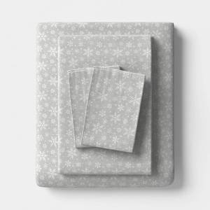 lot 5483 image: Twin Christmas Flannel Sheet Set Gray Snowflake - Wondershop - Retail $25