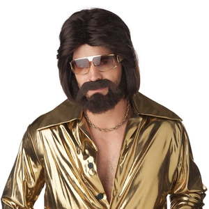 lot 5628 image: California Costumes Men s Sexy 70 s Wig Set - Retail $35