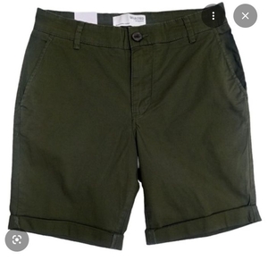 lot 5637 image: Goodthreads Mens 7 Inseam Flat-front Stretch Chino Short,, Black, Size 30 Mbip - Retail $21