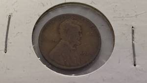 lot 18 image: 1927 Lincoln Wheat Penny One Cent Coin
