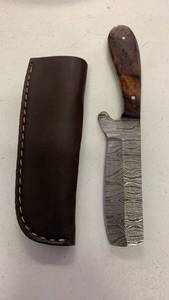 lot 20 image: Handmade Damascus Steel Bull Cutter Cowboy Knife Full Tang - Wood Handle and Sheath approx 8 inches hunting fishing