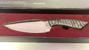 lot 22 image: SkinMaster Pro S9X Fixed Blade Knife with Sheath 5.7 Full Tang Drop Point D2 Steel Blade with Black Rose Wood Handle, Total length 10.5 Field Skinning Knife for Men, Ideal for Hunting, Camping, Outdoor, and Gift