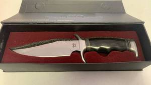 lot 23 image: Heritage Hunter B301X Fixed Blade Knife with Sheath 6.1 Clip Point D2 Steel Blade with Bull-horn Handle, Total length 11 Field Hunting Knife for Men, Ideal for Camping, Survival, Tactical, Outdoor and Gift