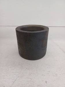 lot 67731 image: Jones Stephens Plain End Cast Iron Clean Out, 8 Count
