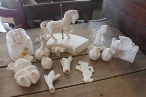 lot 1247 image: Ceramic Craft Figures