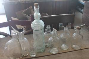 lot 1268 image: Vintage Glass Jars