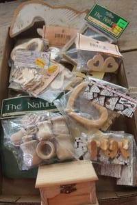 lot 1283 image: NIP Wood Craft Pieces and More
