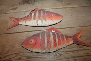 lot 1305 image: 12 Wood Dcor Fish