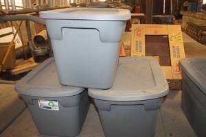 lot 1369 image: 3-10 Gallon Sterilite Storage Totes