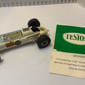 lot 1005 image: Testors Sprite racing car