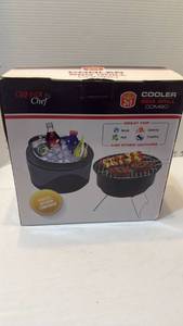 lot 1040 image: 2 in 1 cooler and BBQ grill combo new in box