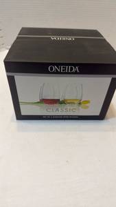 lot 1048 image: Oneida Classic set of 4 stemless wine glasses new in box