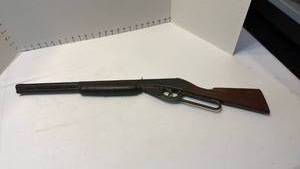 lot 1078 image: Pump action BB rifle
