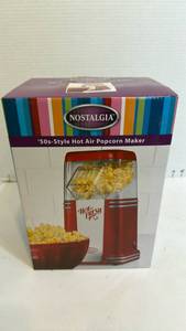 lot 1096 image: Nostalgia 50s style hot air popcorn maker new in box
