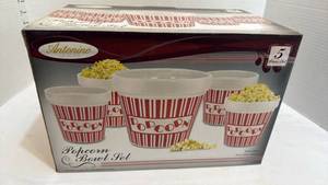lot 1098 image: Popcorn 5 pc bowl set new in box