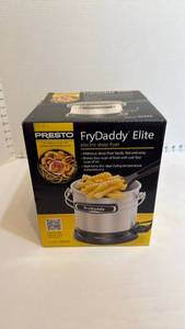 lot 1125 image: Presto Fry Daddy Elite new in box
