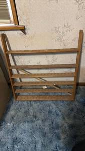 lot 1201 image: Golf ball rack 27x24x3