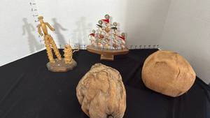 lot 1339 image: Straw figurine with toothpicks, seashells ship and more