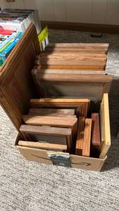 lot 1363 image: Small to medium picture frames