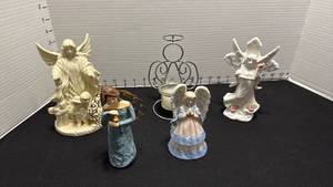 lot 1368 image: Angel collectables