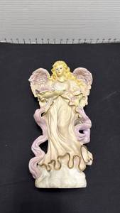 lot 1372 image: Angel figurine