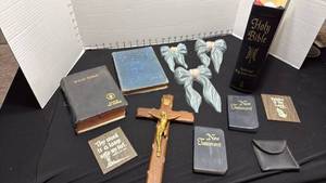 lot 1374 image: Holy Bibles, Jesus on the Cross and more