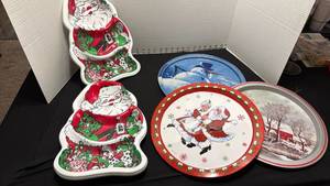 lot 1380 image: Holiday platters and Santa trays