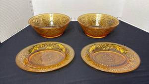 lot 1411 image: Indiana Glass Tiara Amber Sandwich glass bowls and oval plates