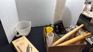 lot 1448 image: Pampered chef decorator, rolling pins, measuring cup and mixer with attachments