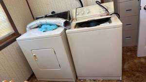lot 1905 image: Whirlpool dryer and KitchenAid washer both in working condition