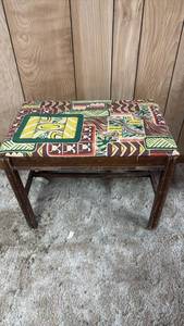 lot 2000 image: Bench 17x24x15 located in basement
