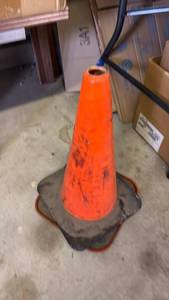 lot 3042 image: 2 orange cones