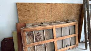 lot 3073 image: Scrap wood and more